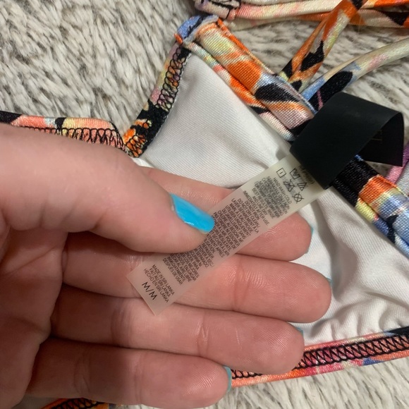 VS swimsuit // size medium // no padding - Picture 4 of 5